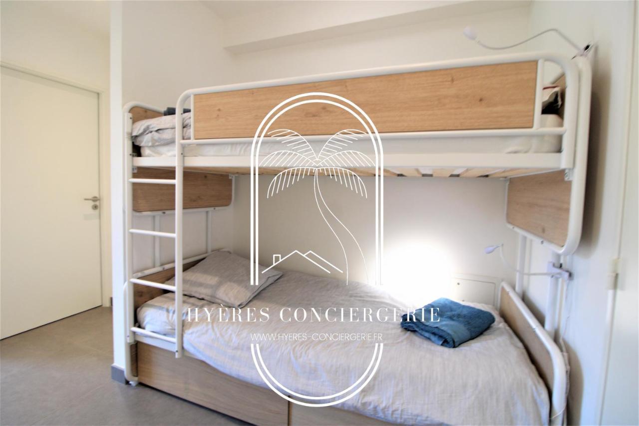 Villa Antoine Appartement Rdj Vue Mer Clim Wifi Parking Plage 50M La Garonne Le Pradet Eksteriør bilde