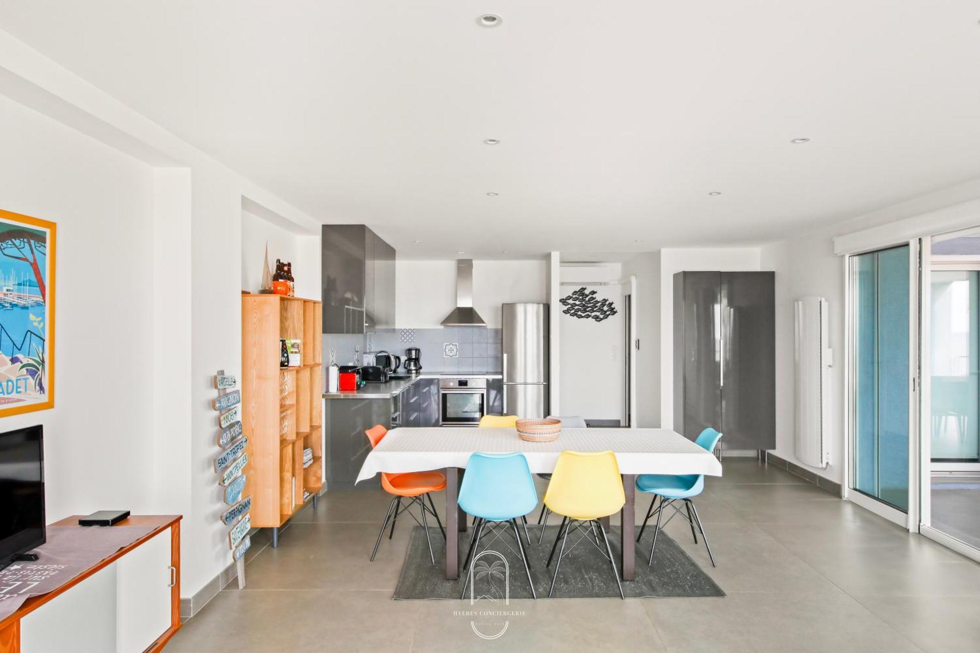 Villa Antoine Appartement Rdj Vue Mer Clim Wifi Parking Plage 50M La Garonne Le Pradet Eksteriør bilde